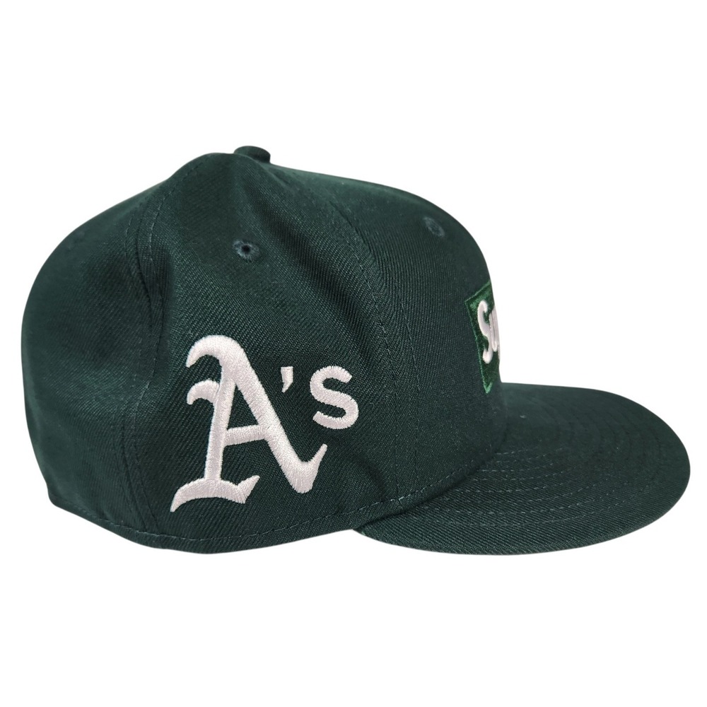 Supreme MLB Teams Box Logo New Era Oakland Athletics Size 7 1/8 Sealed - Picture 2 of 5